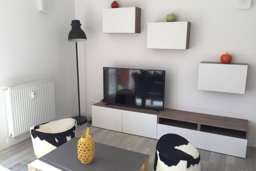 Vue Cap Canaille Et Proche Centre Apartment Cassis